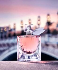Alternative view of La Vie Est Belle L'eau de Parfum
